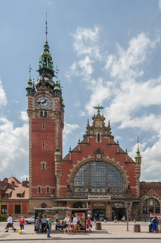 gdansk glowny railway station.png